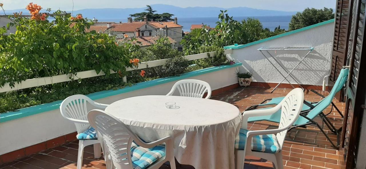 Apartments Ljuba I Mare Malinska Dış mekan fotoğraf