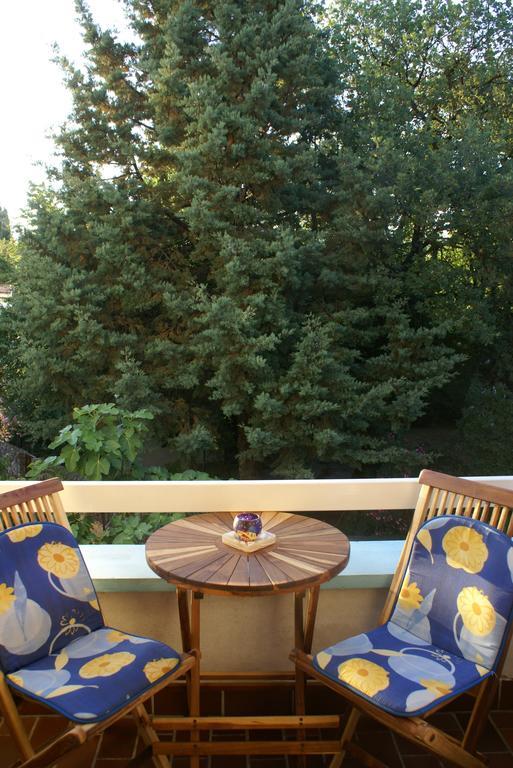 Apartments Ljuba I Mare Malinska Oda fotoğraf